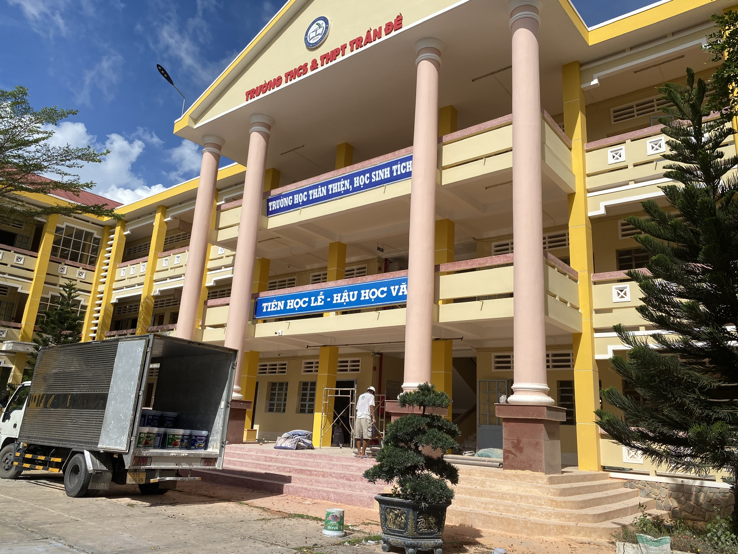 Trường THPT Trần Đề, Cù Lao Dung, Lịch Hội Thượng ... Tỉnh Sóc Trăng